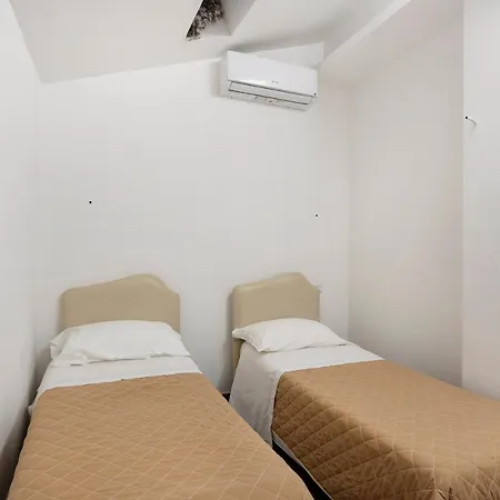 Mansarda Parco La Apartment Angri